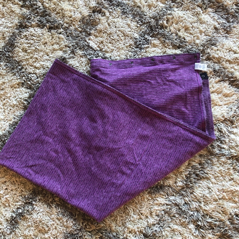 Lululemon vinyasa scarf
